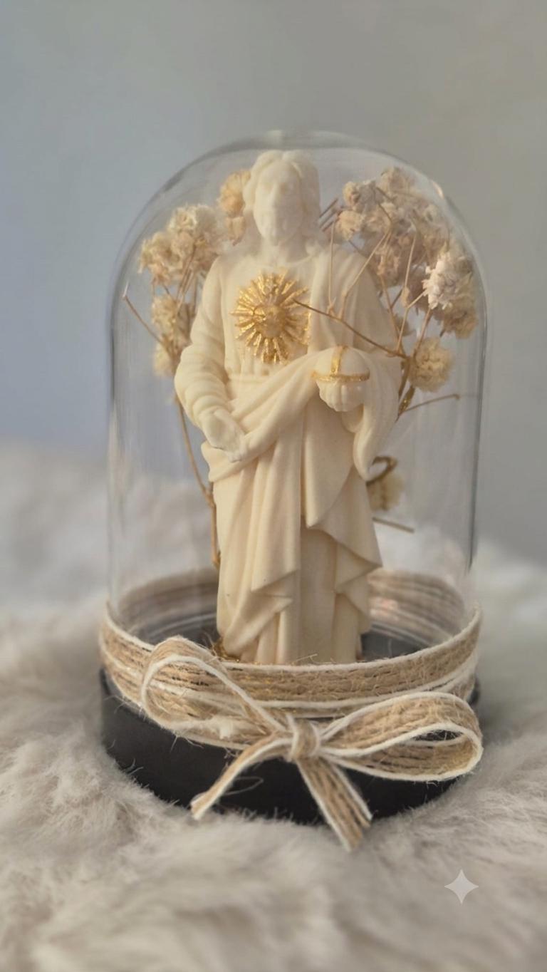 Sacré coeur de Jésus sous cloche naturelle - Pièce Unique